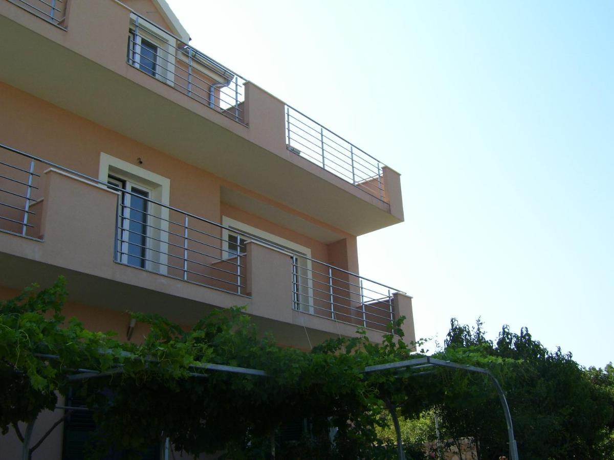 Villa Timea Примоштен Екстер'єр фото